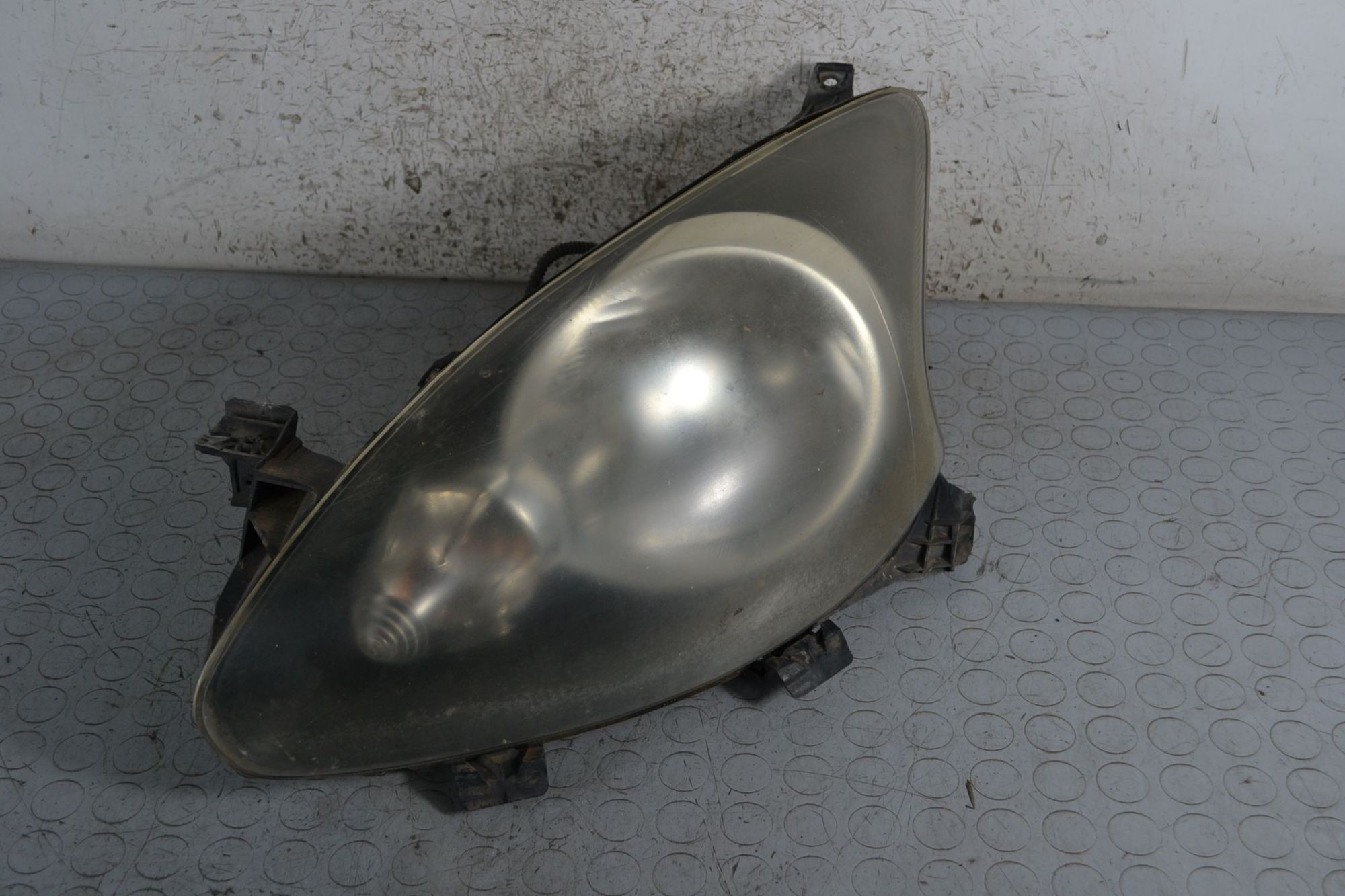 Faro Anteriore SX Toyota Aygo dal 2005 al 2014 Cod 81150-0h010  1697099250011