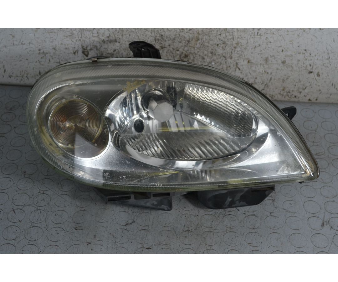 Faro Anteriore DX Citroen Saxo dal 1999 al 2004 Cod 9636331680  1697101743784