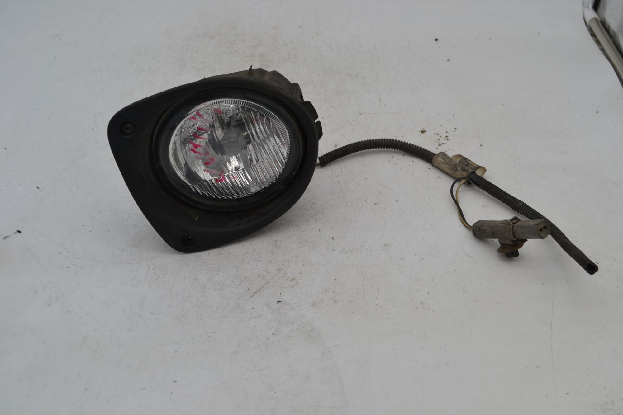 Faro Fendinebbia Sinistro Sx Renault Clio II Dal 1998 al 2001 Cod 7700846881  1697107619304