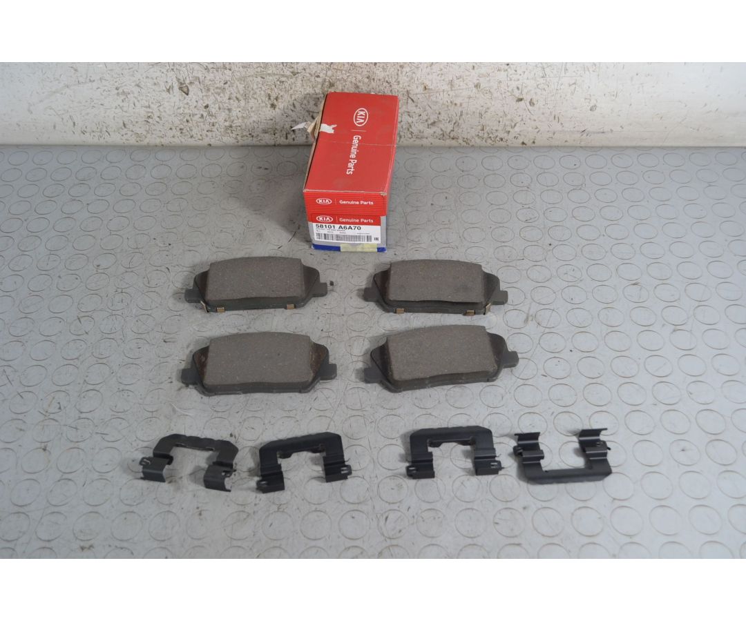 Kit pasticche freno anteriore kia Cee ' d Dal 2012 al 2018 Cod 58101A6A70  1697209777483