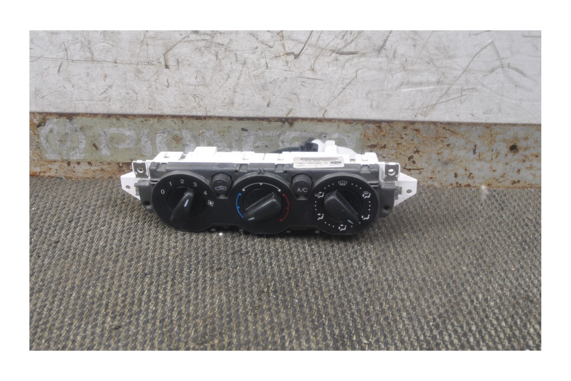 Controllo Comando Clima Ford Focus II dal 2004 al 2011 Cod 769607332  2411111140765