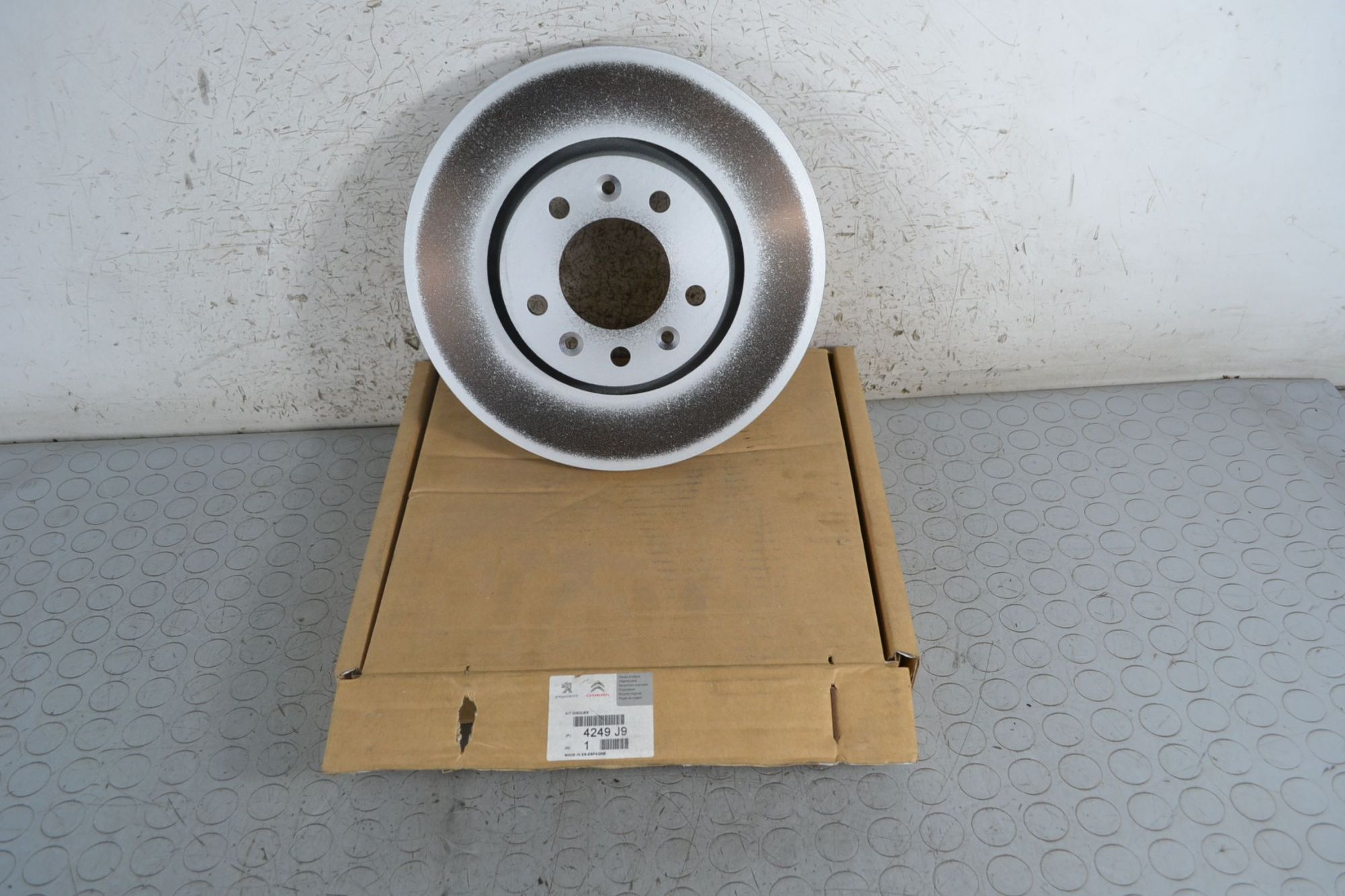 Disco Freno Anteriore Ventilato Fiat Scudo dal 2007 in poi Cod 4249j9  1697550446151