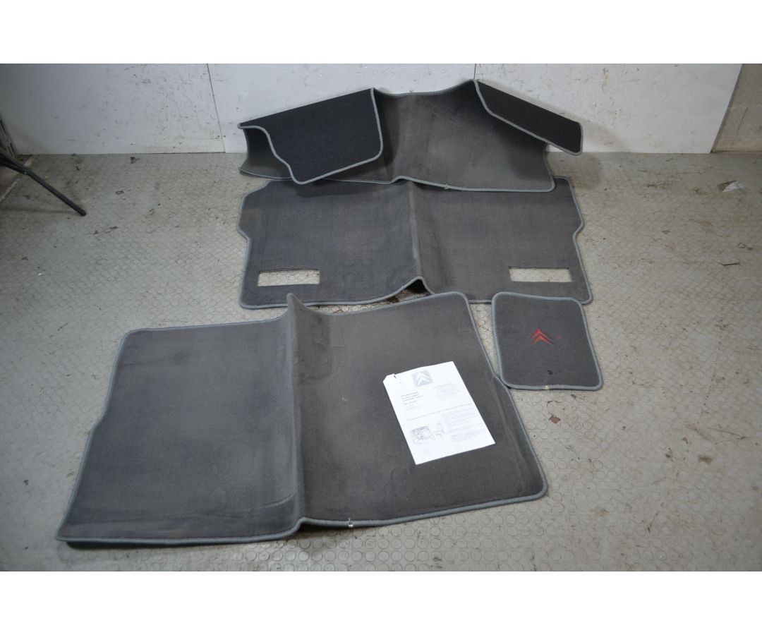 Set 4 Tappetini Citroen Evasion Dal 1994 al 2002 1697552103342 Set 4 Tappetini Citroen Evasion Dal 1994 al 2002 1697552103342