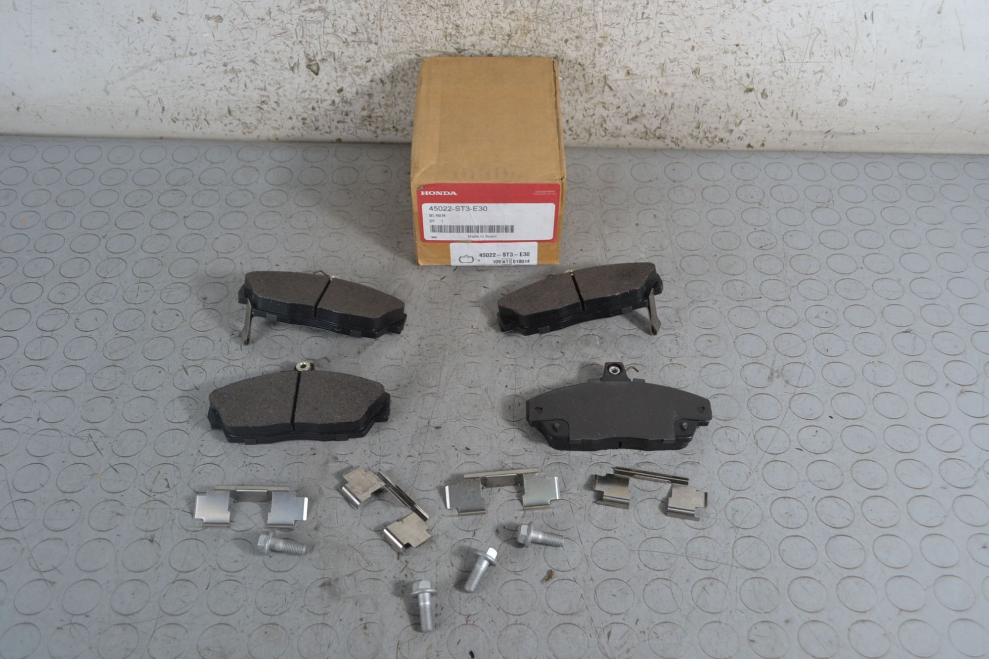 Kit Pastiglie Freno Anteriori Rover 200 dal 1995 al 2000 Cod 45022-st3-e30  1697616843177