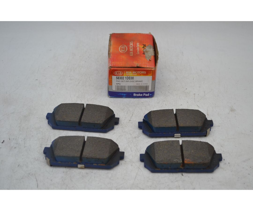 Kit Pastiglie Freno Posteriori Kia Carens III dal 2006 al 2013 Cod 583021de00  1697618110833