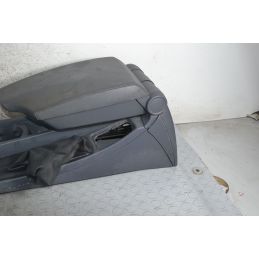 Tunnel centrale e bracciolo Bmw Serie 1 E87 Dal 2004 al 2013 Cod 51167078566  1697619122996