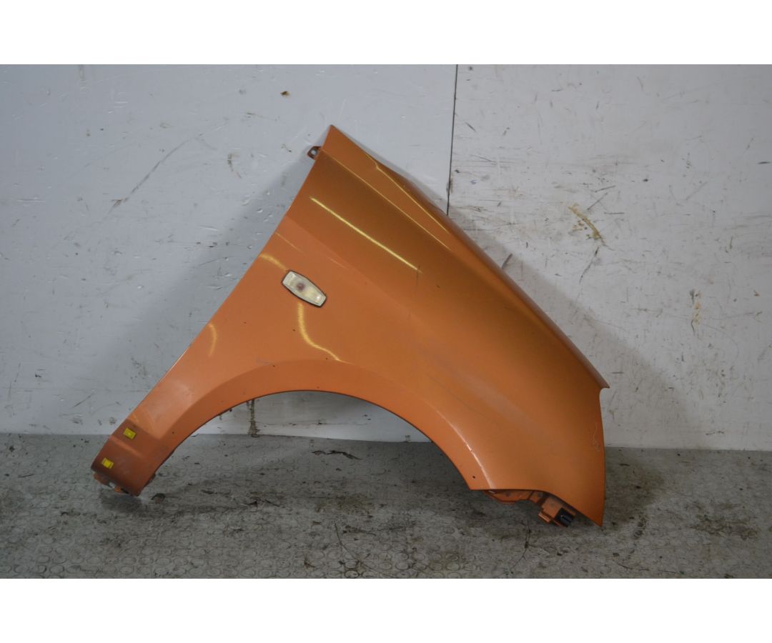 Parafango anteriore DX Kia Picanto Dal 2004 al 2011 Colore arancio  1697701450075