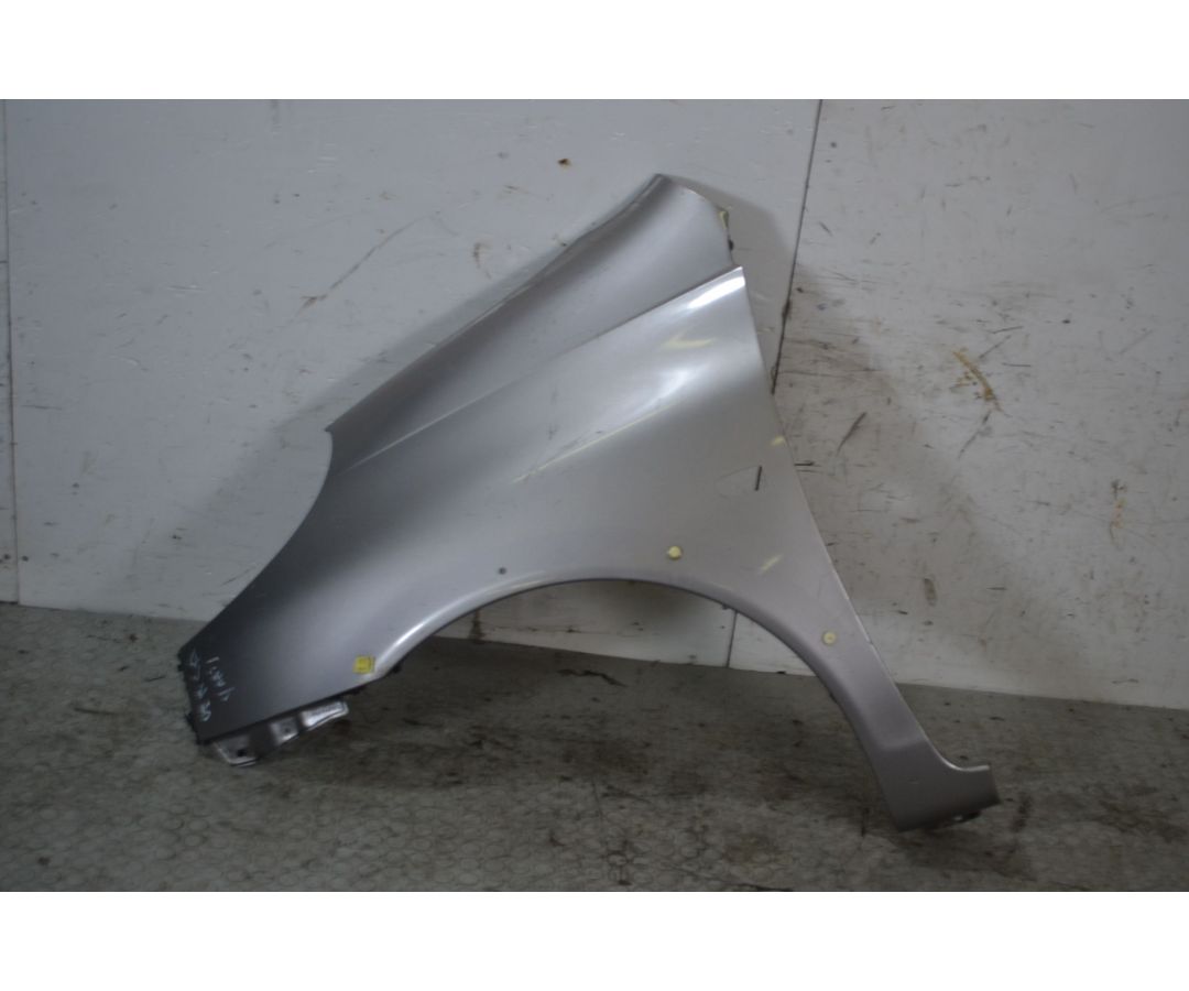 Parafango anteriore SX Toyota Yaris Verso Dal 2000 al 2005 Colore grigio  1697709142606