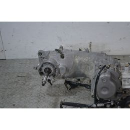 Blocco Motore Aprilia Scarabeo / Leonardo 150 Dal 1999 al 2002 Cod Rotax 154 Num 564670  1697786658274