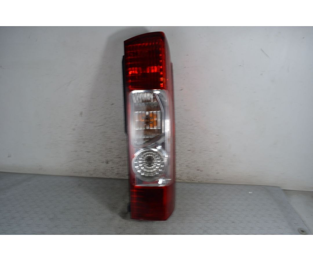 Fanale Stop Posteriore DX Citroen Jumper dal 2006 al 2014 Cod 1344047080 1697795800121 Fanale Stop Posteriore DX Citroen Jumper dal 2006 al 2014 Cod 1344047080 1697795800121