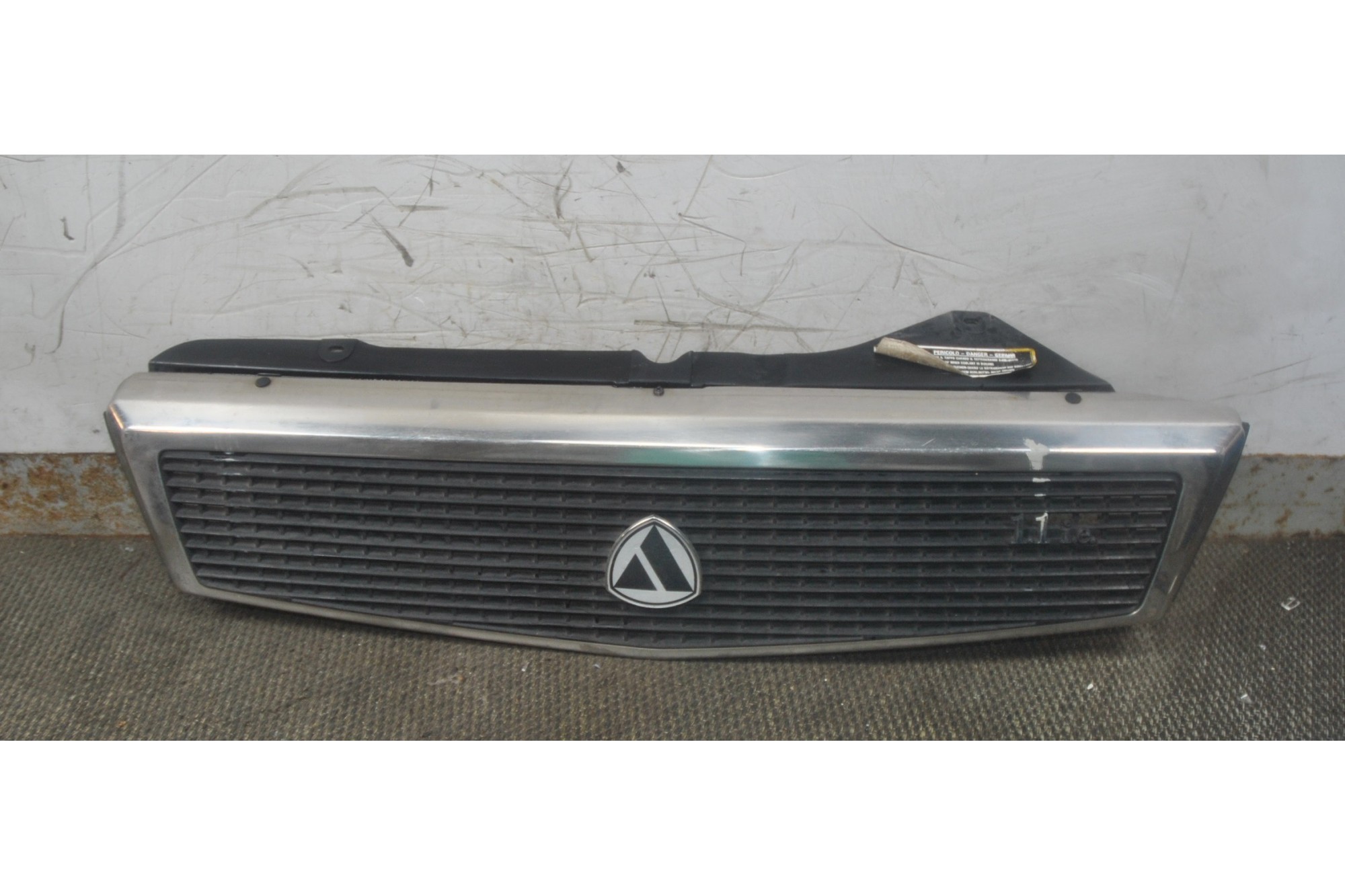 Griglia Anteriore Autobianchi Y10 dal 1985 al 1995 cod 7715955  2411111143155