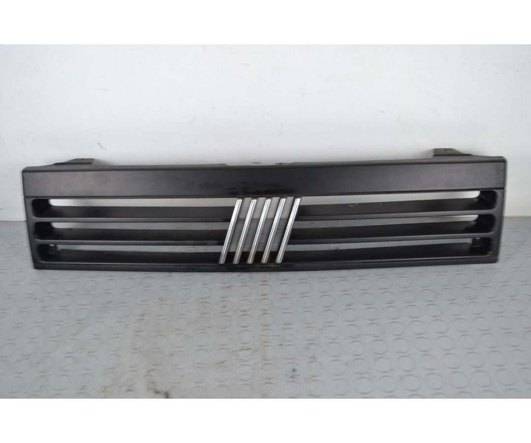 Griglia Anteriore Fiat Panda dal 1986 al 2003 Cod 720633000  1698665350166