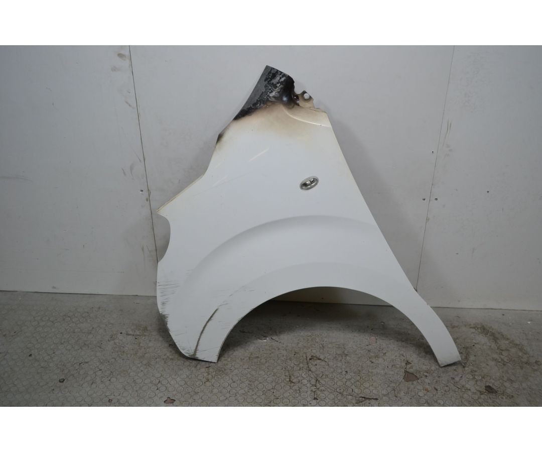 Parafango anteriore SX Citroen Jumpy Dal 2016 in poi Colore bianco 1698942395262 Parafango anteriore SX Citroen Jumpy Dal 2016 in poi Colore bianco 1698942395262