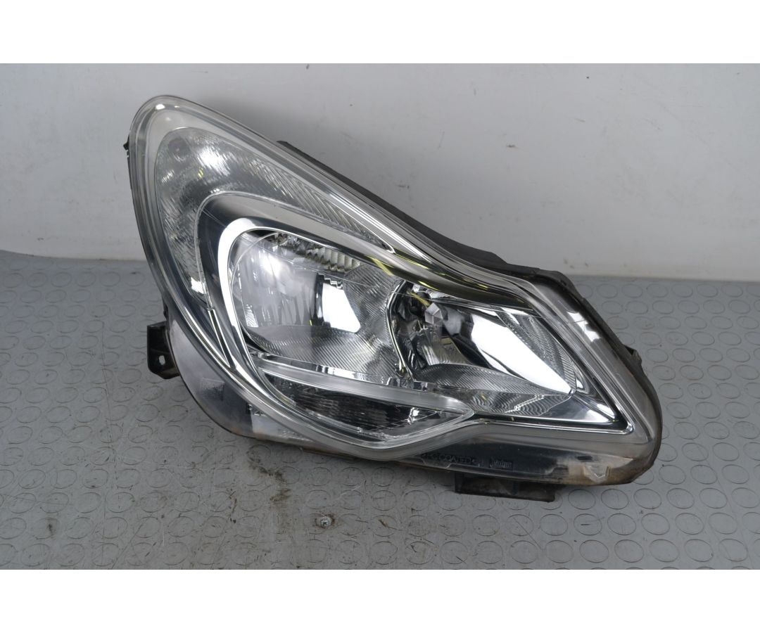 Faro Anteriore DX Opel Corsa D dal 2010 al 2014 Cod 95511328 1699286272769 Faro Anteriore DX Opel Corsa D dal 2010 al 2014 Cod 95511328 1699286272769