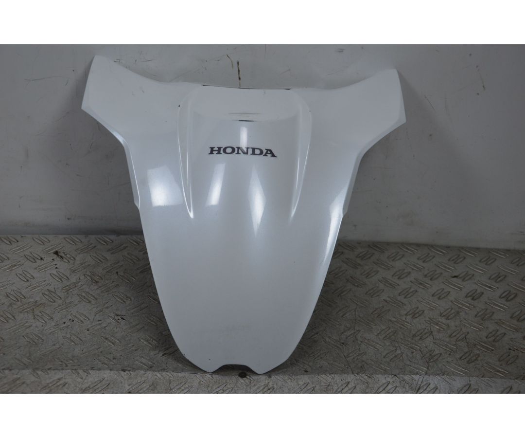 Carena Scudetto Anteriore Honda SH 350 Dal 2021 al 2023 COD 64301-K1W-D000 1699350440070 Carena Scudetto Anteriore Honda SH 350 Dal 2021 al 2023 COD 64301-K1W-D000 1699350440070