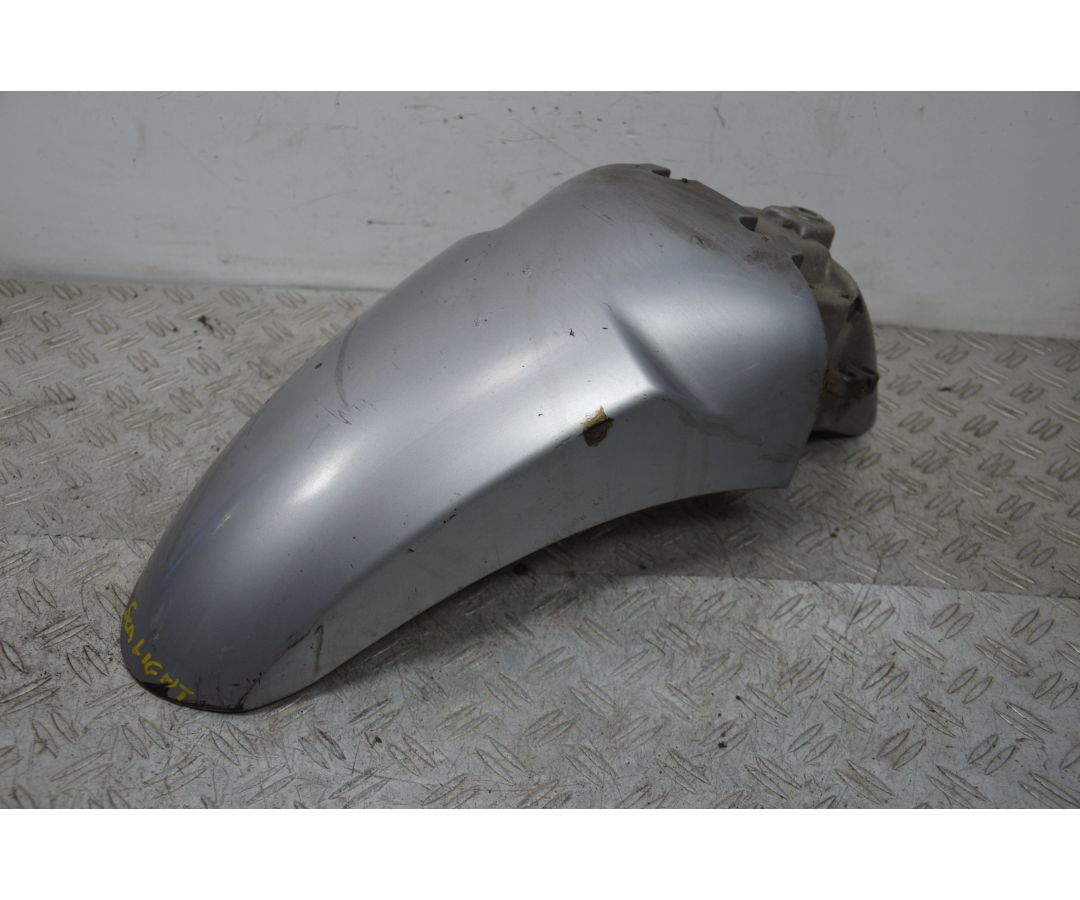 Carena Parafango Anteriore Aprilia Scarabeo Light 125 / 200 dal 2007 al 2013 COD 53111-92000 1699352267798 Carena Parafango Anteriore Aprilia Scarabeo Light 125 / 200 dal 2007 al 2013 COD 53111-92000 1699352267798