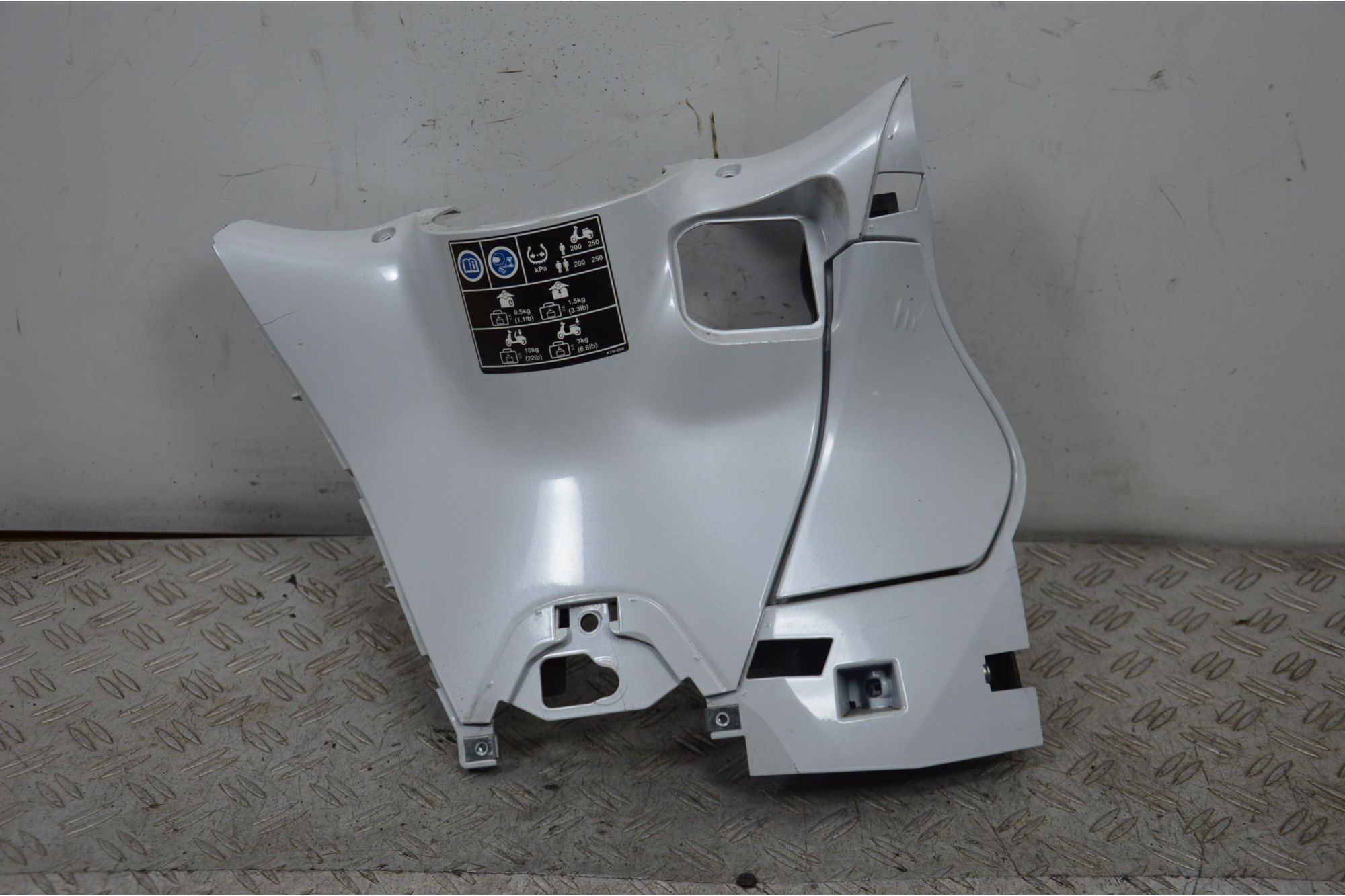 Carena Retroscudo Honda SH 350 Dal 2021 al 2023 COD 81140-K1W-D000  1699442268209