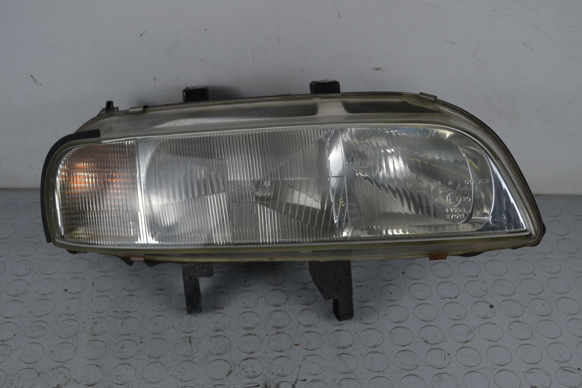 Faro Anteriore DX Rover 600 dal 1993 al 1999 Cod 236114-00  1699523181878