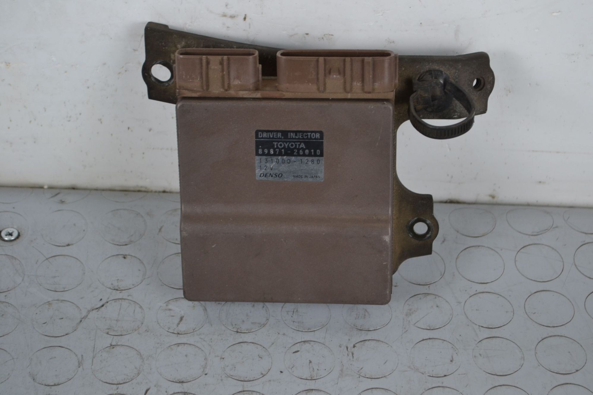 Centralina Iniezione Toyota Rav4 dal 2000 al 2006 Cod 89871-26010  1699608026261