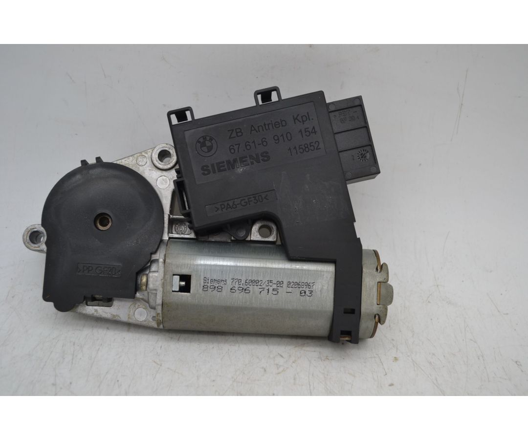 Motorino elettrico apertura tetto Land Rover Range Rover III Dal 2006 al 2012 Cod 898696715-03 Cod motore 368DT 1699974429956 Motorino elettrico apertura tetto Land Rover Range Rover III Dal 2006 al 2012 Cod 898696715-03 Cod motore 368DT 1699974429956