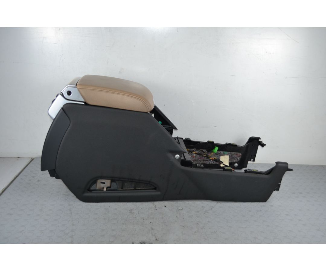 Bracciolo tunnel centrale Land Rover Range Rover III Dal 2006 al 2012 Cod motore 368DT  1700121851176