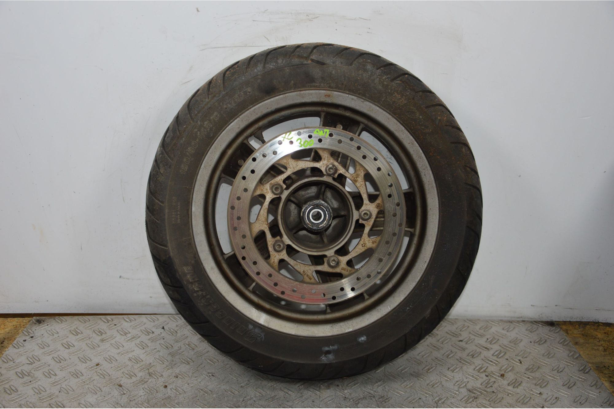 Cerchio Anteriore Yamaha XC 300 Dal 2003 al 2006  1700575887165
