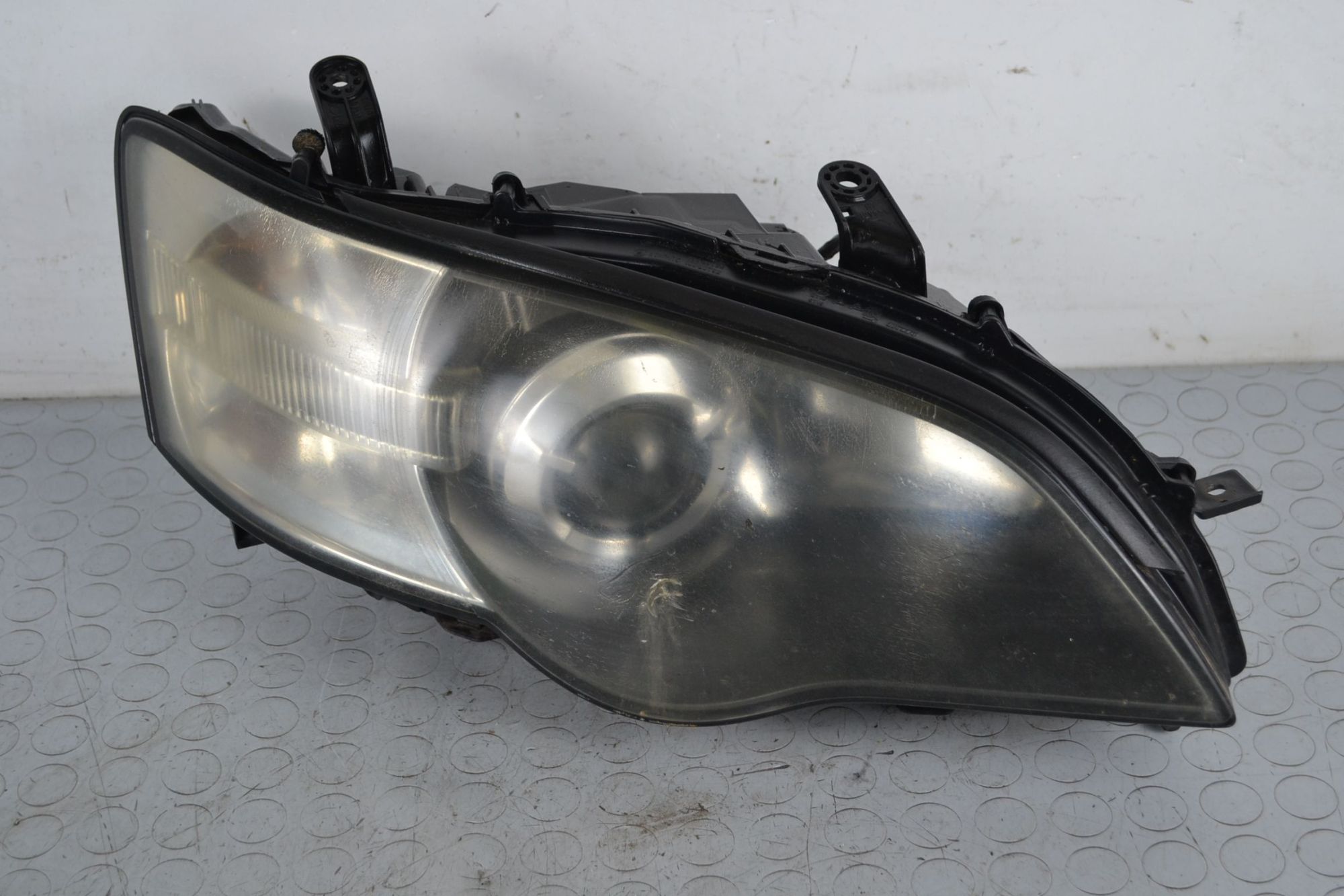 Faro Anteriore DX Subaru Legacy IV SW BP dal 2005 al 2009 Cod 100-20792 Cod Motore EJ204  1700732699082