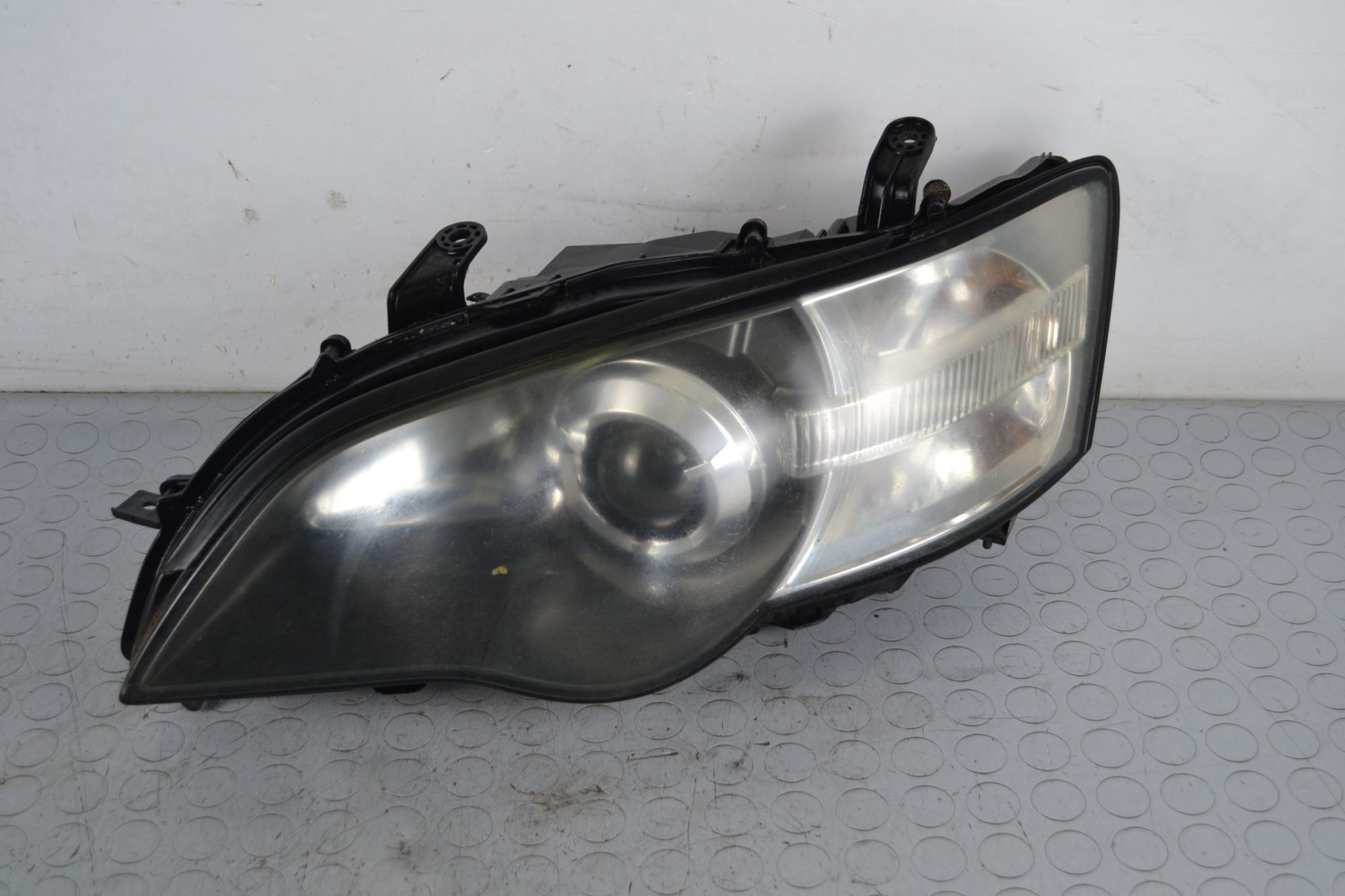 Faro Anteriore SX Subaru Legacy IV SW BP dal 06/2005 al 06/2009 Cod 100-20792 Cod Motore EJ204  1700756341424