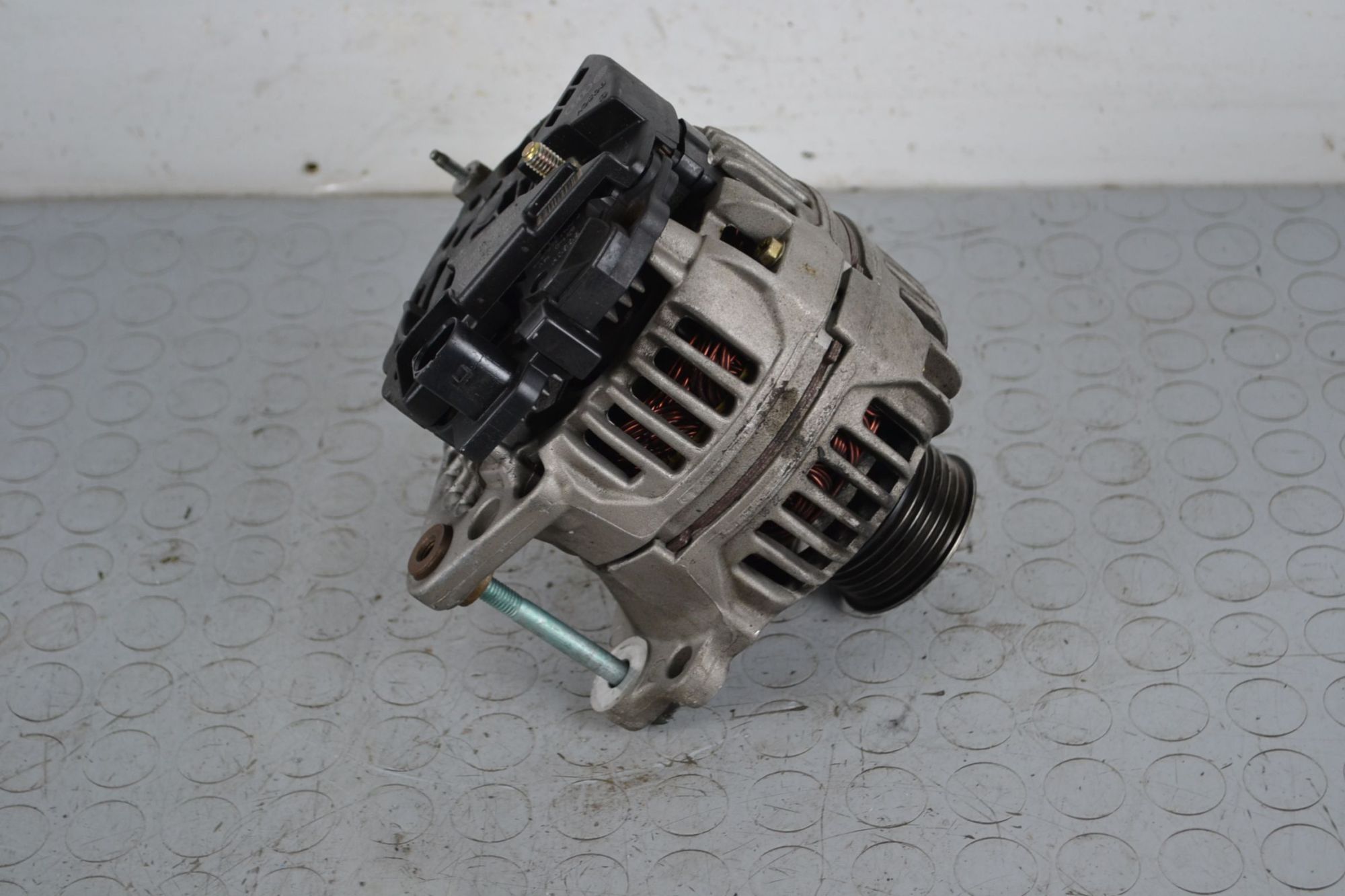 Alternatore Volkswagen Golf IV 1J1 dal 08.1997 al 06/2005 Cod 028903028d Cod Motore AGN  1700817353731