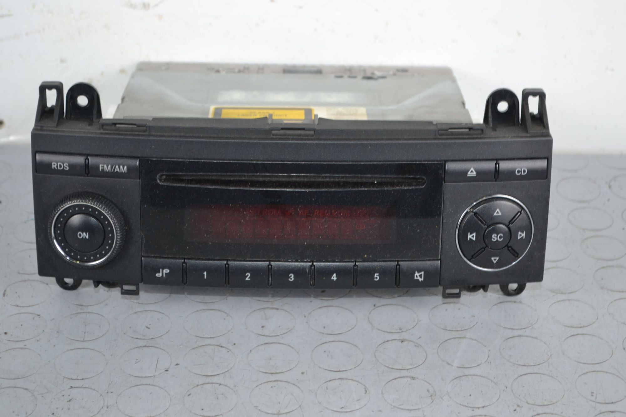 Autoradio Mercedes Classe A W169 A180 dal 09/2004 al 06/2012 Cod a1698200386 Cod Motore 640.940  1701251703113