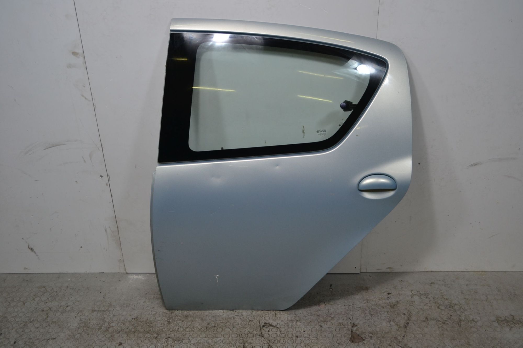 Portiera Sportello Posteriore SX Toyota Aygo dal 2005 al 2014 5 porte  1701429378242