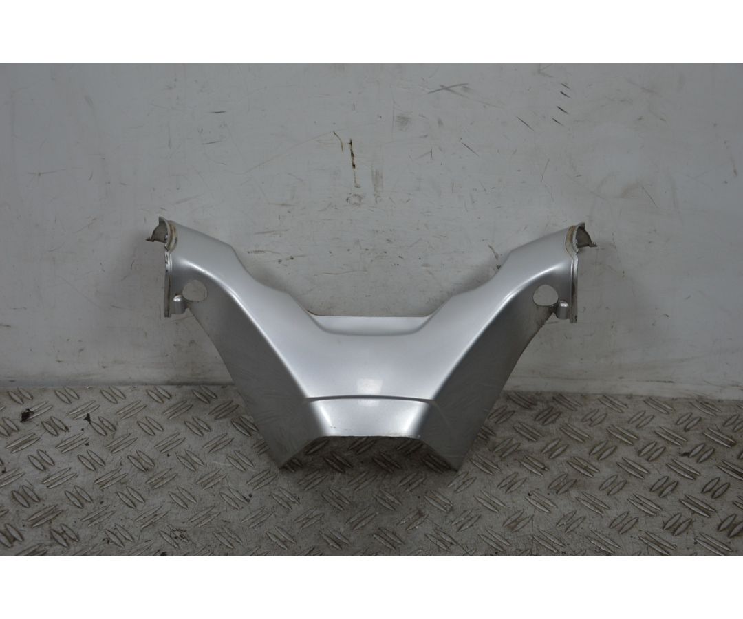 Carena Coprimanubrio inferiore Piaggio MP3 Yourban 300 Dal 2011 Al 2018 1701699448911 Carena Coprimanubrio inferiore Piaggio MP3 Yourban 300 Dal 2011 Al 2018 1701699448911