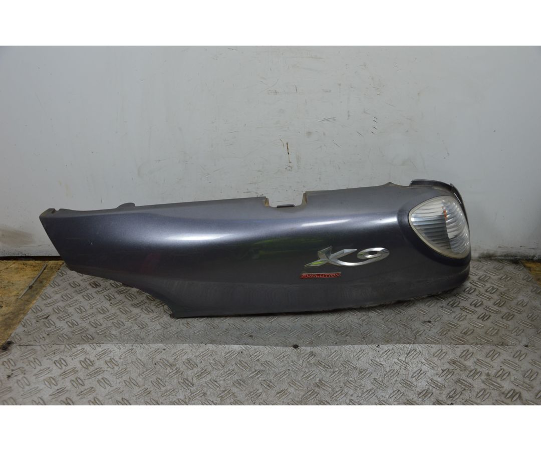 Carena Fianchetto Posteriore Sinistro Sx Piaggio X9 250 Evolution Dal 2004 al 2006  1701870905189