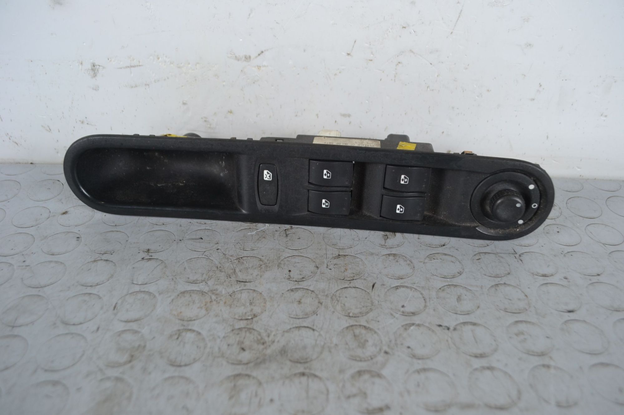 Pulsantiera alzacristalli Anteriore SX Renault Espace Dal 2002 al 2014 cod 0012126  1623057223193