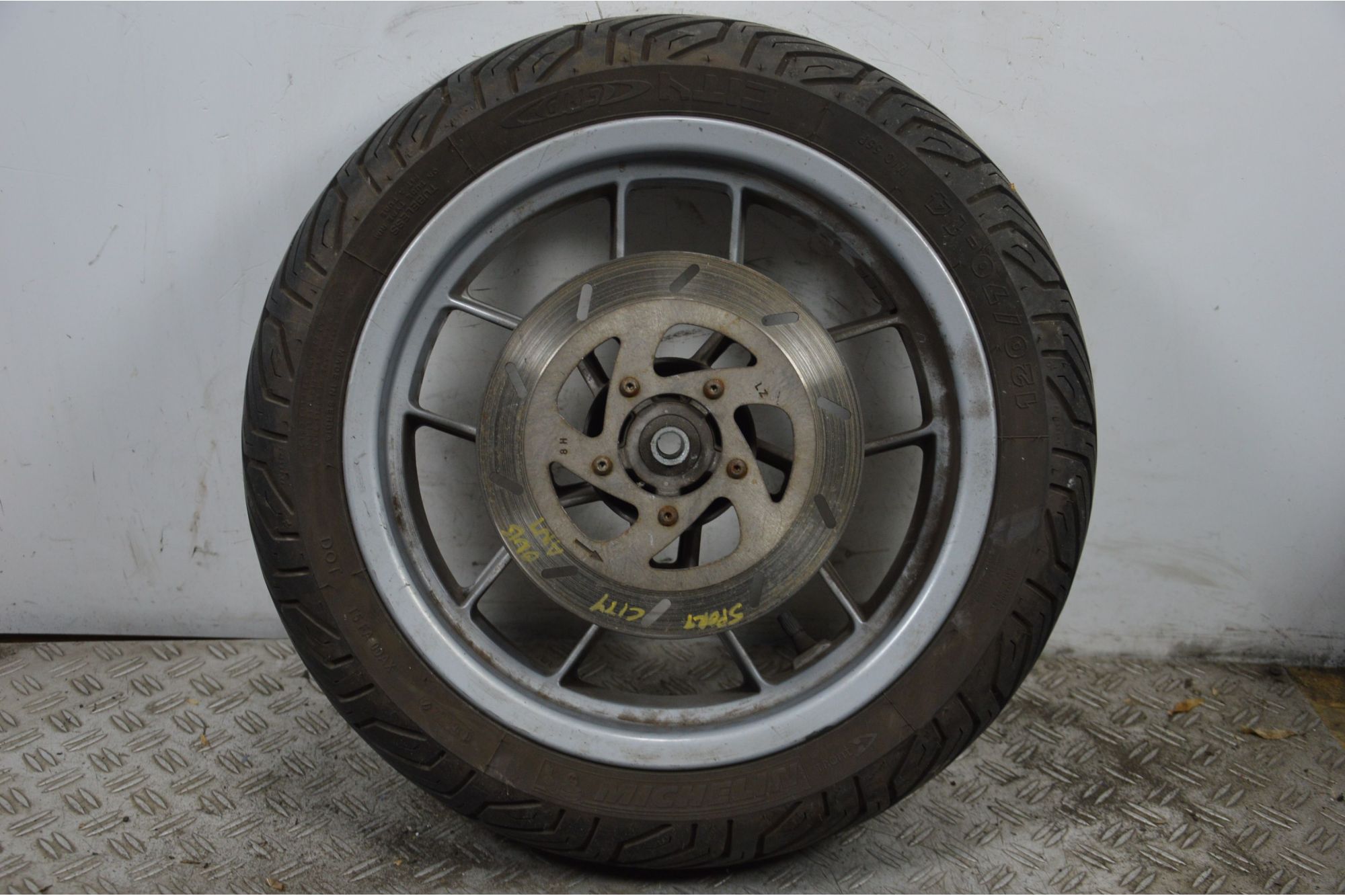 Cerchio Anteriore Aprilia Sportcity One 125 Dal 2008 al 2012  1702887622861