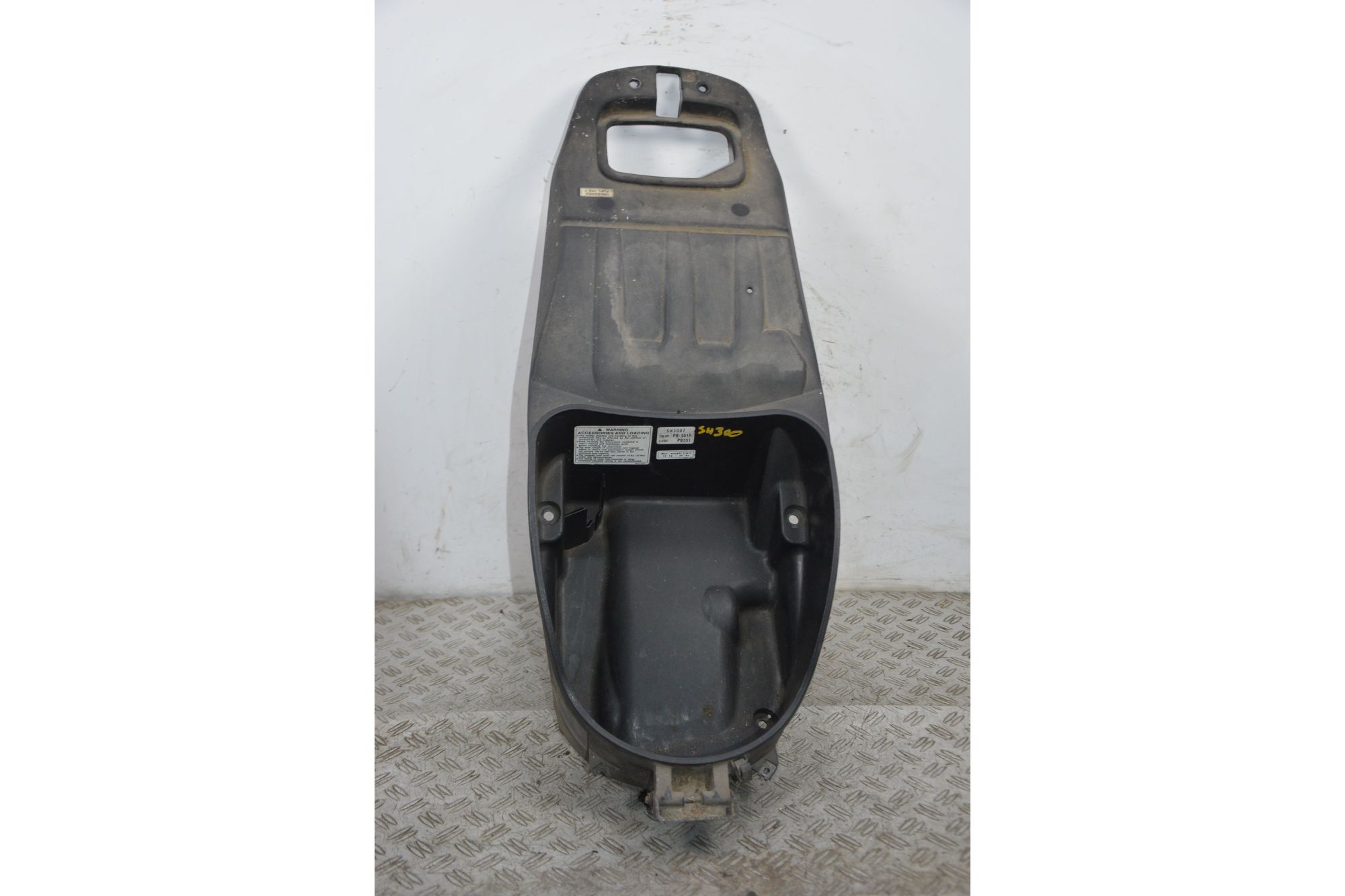 Carena Vano Sottosella Honda SH 300 dal 2006 al 2010  1702986480607