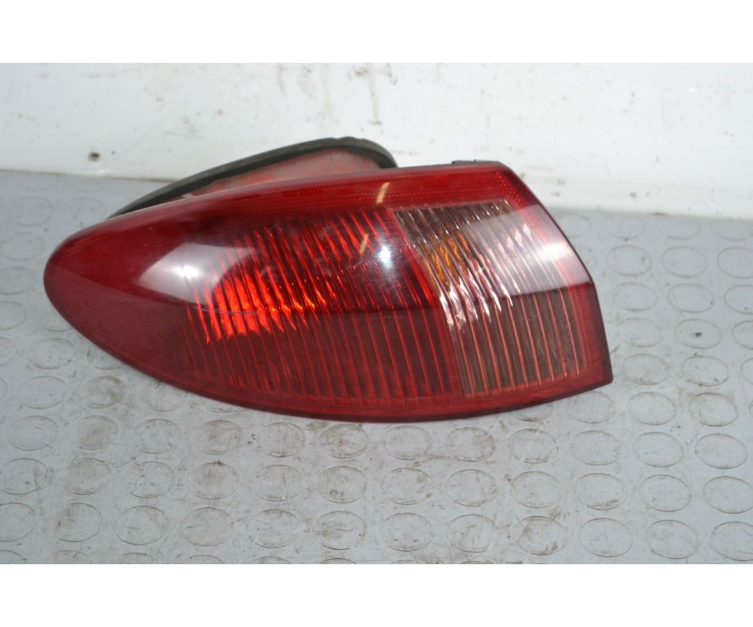 Fanale Stop posteriore Esterno SX Alfa Romeo 147 937 dal 07/2005 al 03/2010 Cod 46556349 Cod Motore 937A3000 1703066807994 Fanale Stop posteriore Esterno SX Alfa Romeo 147 937 dal 07/2005 al 03/2010 Cod 46556349 Cod Motore 937A3000 1703066807994