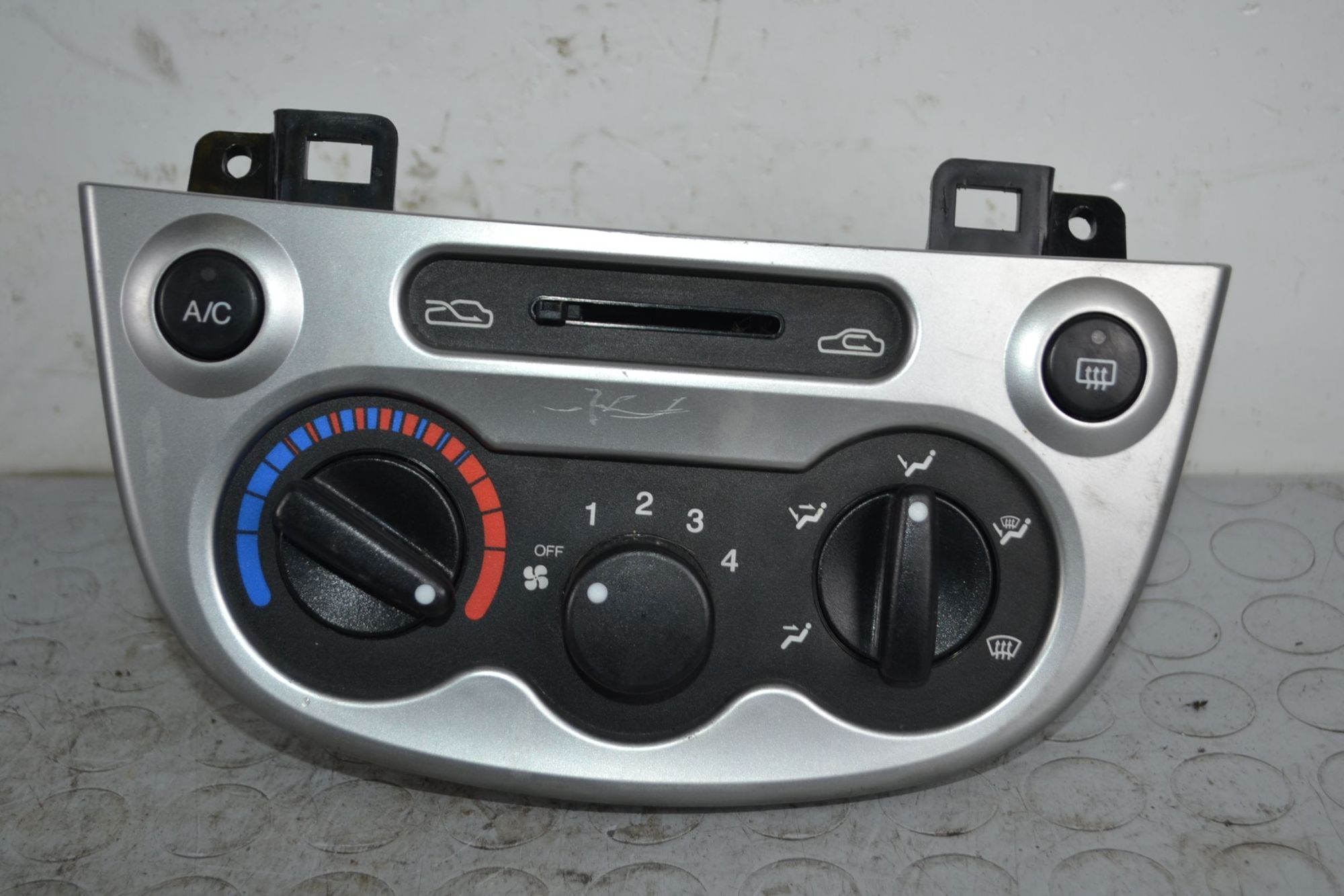 Controllo Comando Clima Chevrolet Matiz M200 dal 03/2005 al 12/2013 Cod Motore LQ2  1703079467581