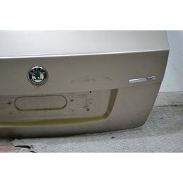 Portellone bagagliaio posteriore Skoda Octavia IZ3 Dal 2004 al 2010 Colore oro  1703170289129