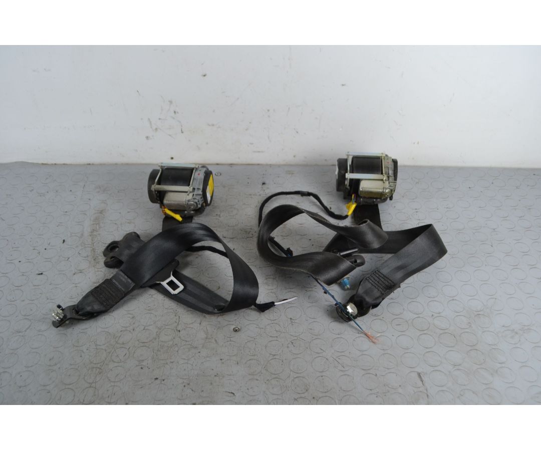 Cinture di Sicurezza DX e SX Fiat Fiorino Cassone 225 dal 06/2008 in poi Cod 735542118 / 735542118 Cod Motore 350A1000  17032...