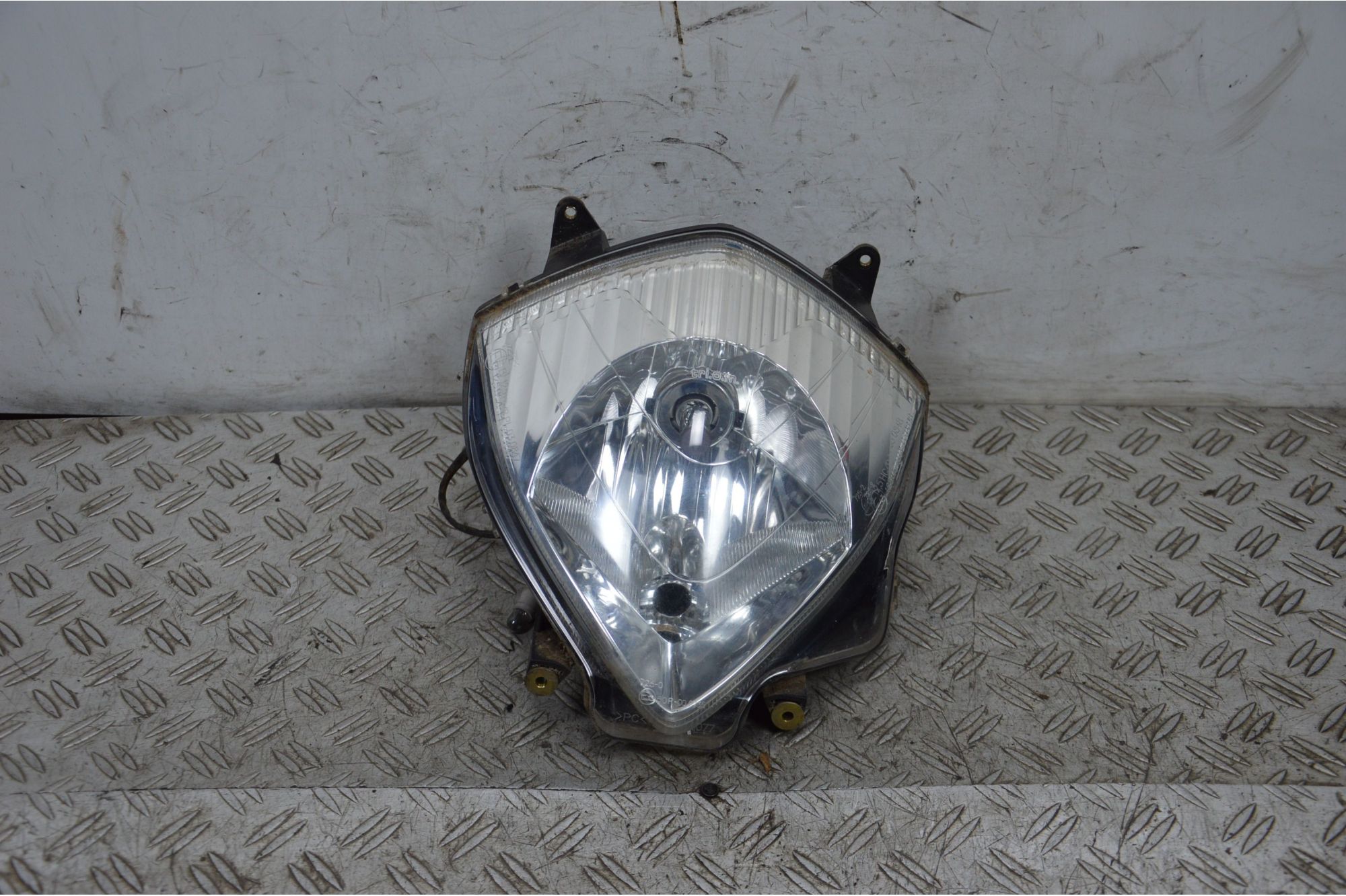 Faro Fanale Anteriore Honda Dylan 125 / 150 Dal 2002 al 2006  1703751967507