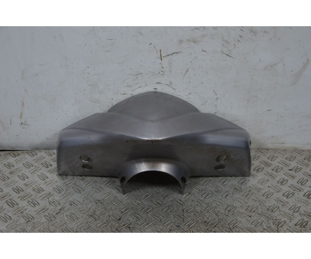 Carena Coprimanubrio Frontale Honda Dylan 125 / 150 Dal 2002 al 2006 1703752780105 Carena Coprimanubrio Frontale Honda Dylan 125 / 150 Dal 2002 al 2006 1703752780105