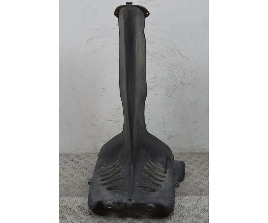 Carena Parafango Anteriore Centrale Piaggio MP3 Yourban 300 Dal 2011 Al 2018 1703755605344 Carena Parafango Anteriore Centrale Piaggio MP3 Yourban 300 Dal 2011 Al 2018 1703755605344