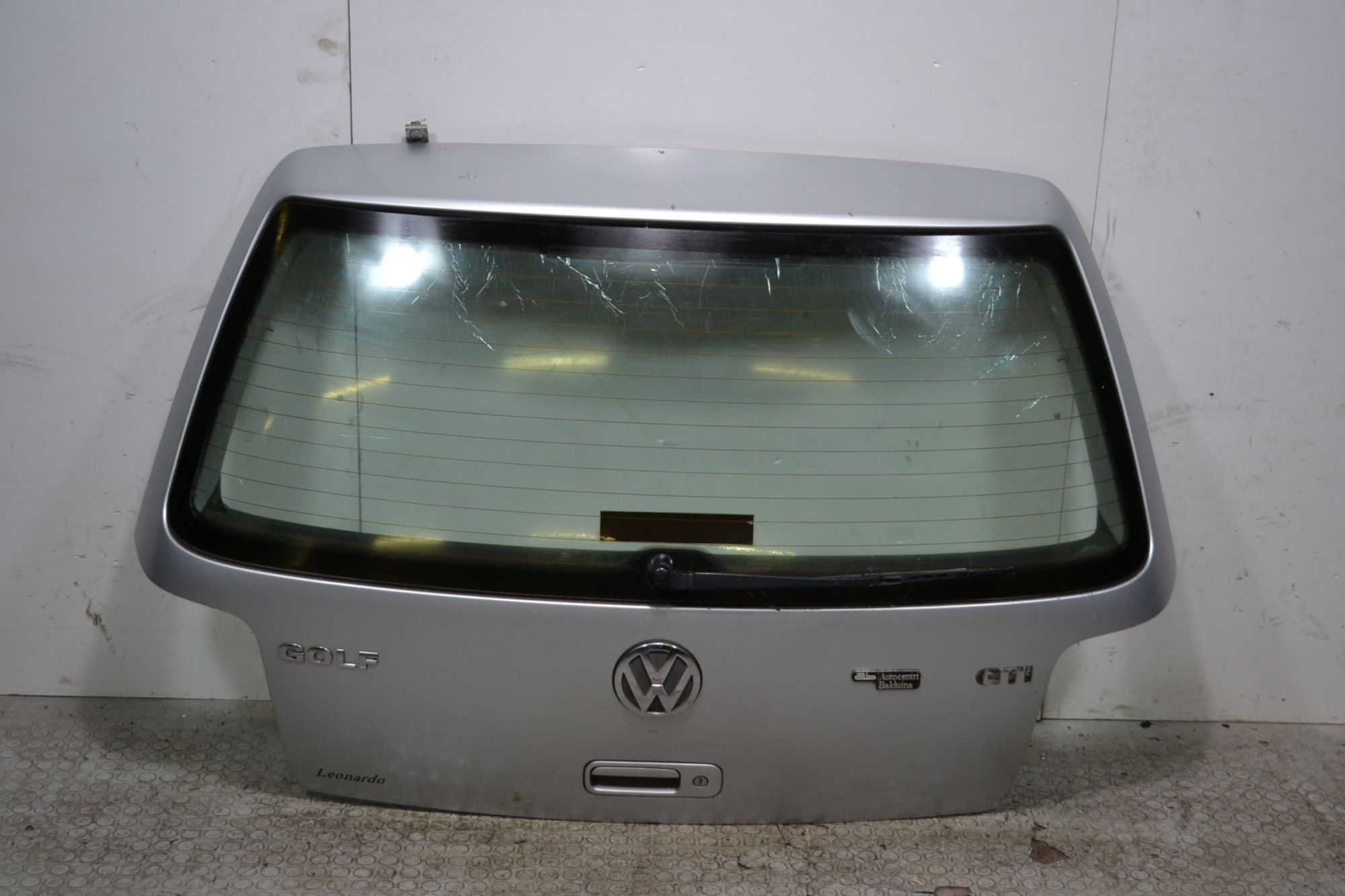 Portellone bagagliaio posteriore Volkswagen Golf IV Dal 1997 al 2004 Grigio  1703759818719