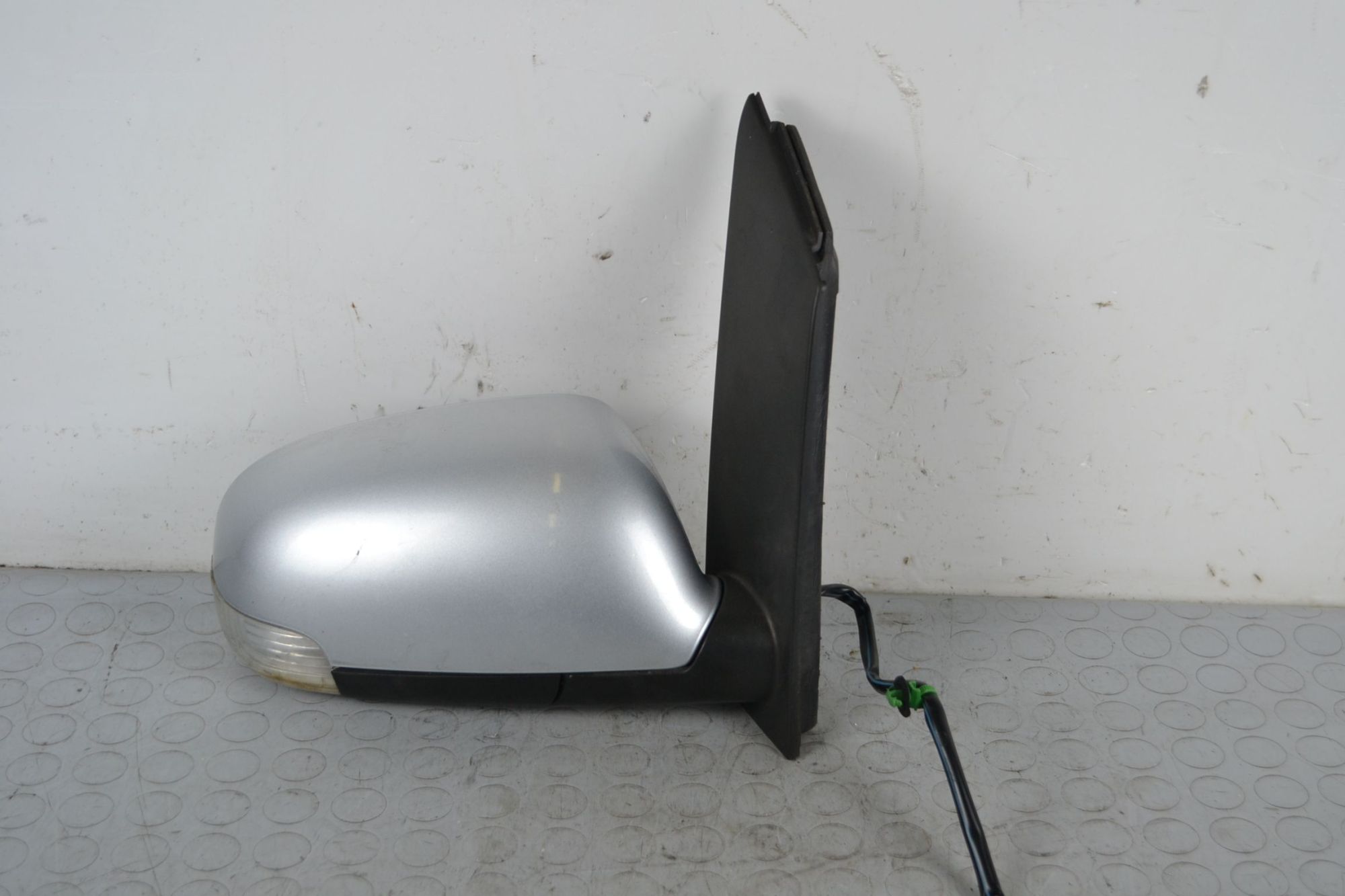 Specchietto retrovisore esterno DX Volkswagen Touran Dal 2003 al 2015 Cod 010744 6 fili  1703768802211