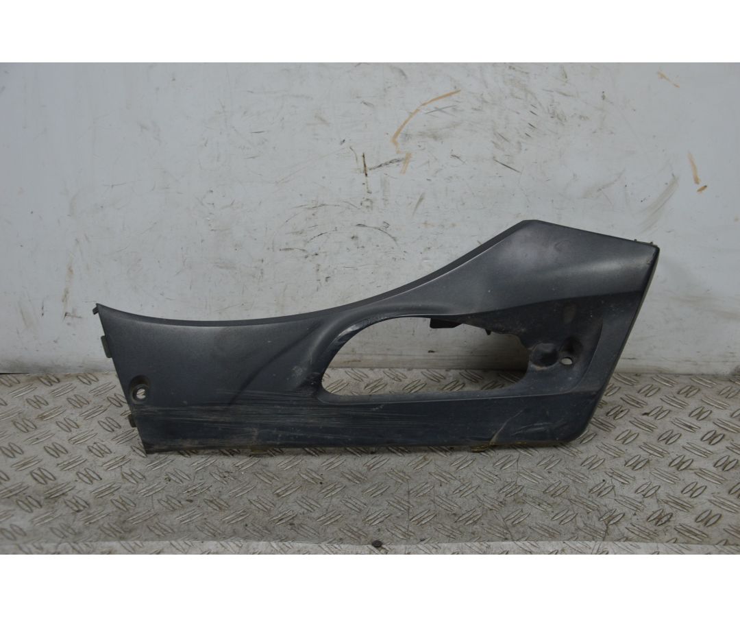Carena Sottopedana Destra Dx Honda Sh 300 Dal 2006 al 2010 1703778172182 Carena Sottopedana Destra Dx Honda Sh 300 Dal 2006 al 2010 1703778172182