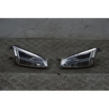 Coppia Frecce Anteriori Piaggio Liberty 50 I-Get dal 2016 al 2019  1703842836408