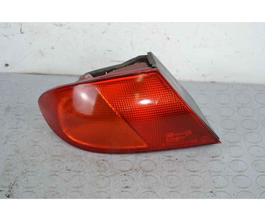 Fanale Stop posteriore Esterno SX Alfa Romeo 166 936 dal 06/1998 al 05/2004 Cod 60597302 Cod motore AR 34103  1704279626808