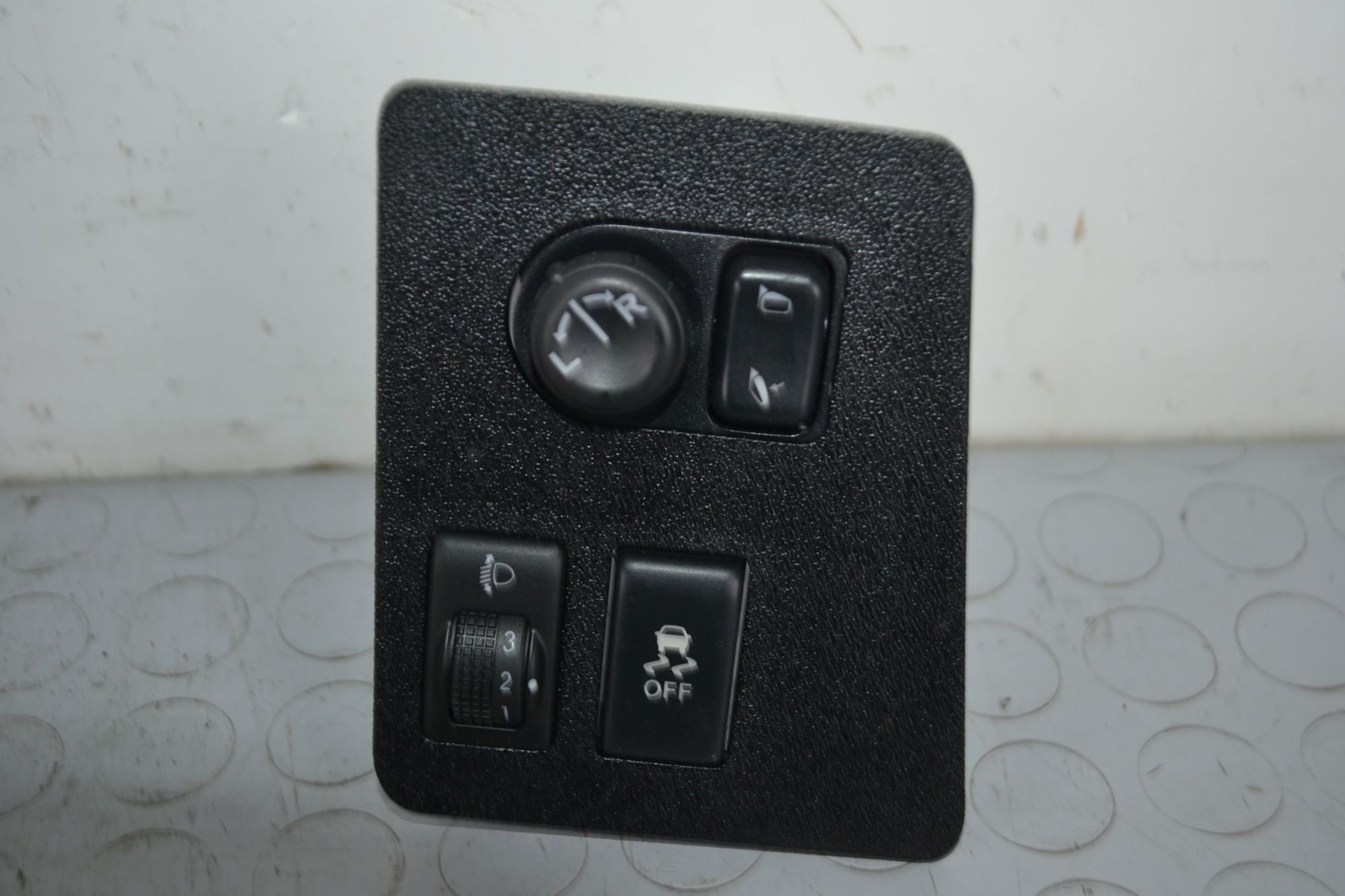 Pulsantiera comando specchietti esterni Nissan Qashqai /Qashqai +2 J10 E Dal 2010 al 2013 Cod 68485-JD900  1704357088337