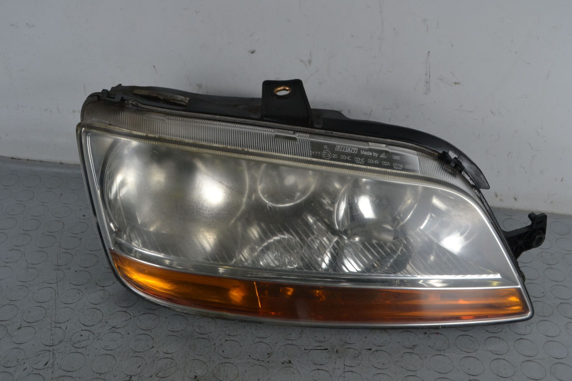 Faro fanale anteriore DX Fiat Multipla II Dal 2004 al 2006 freccia arancione  1704367138107